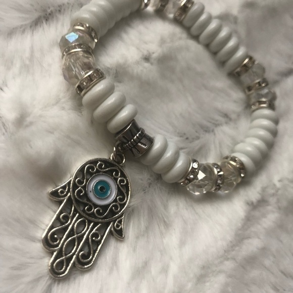 White Beaded Hamsa and Evil Eye Bracelet - Picture 6 of 8